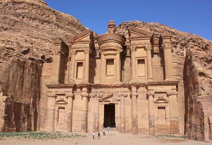 أشهر المعالم السياحية في الأردن